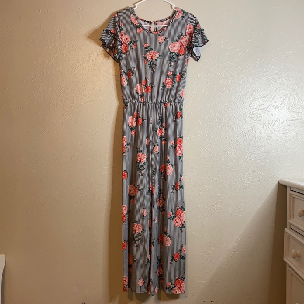 Black and White Striped Jumpsuit• With flowers